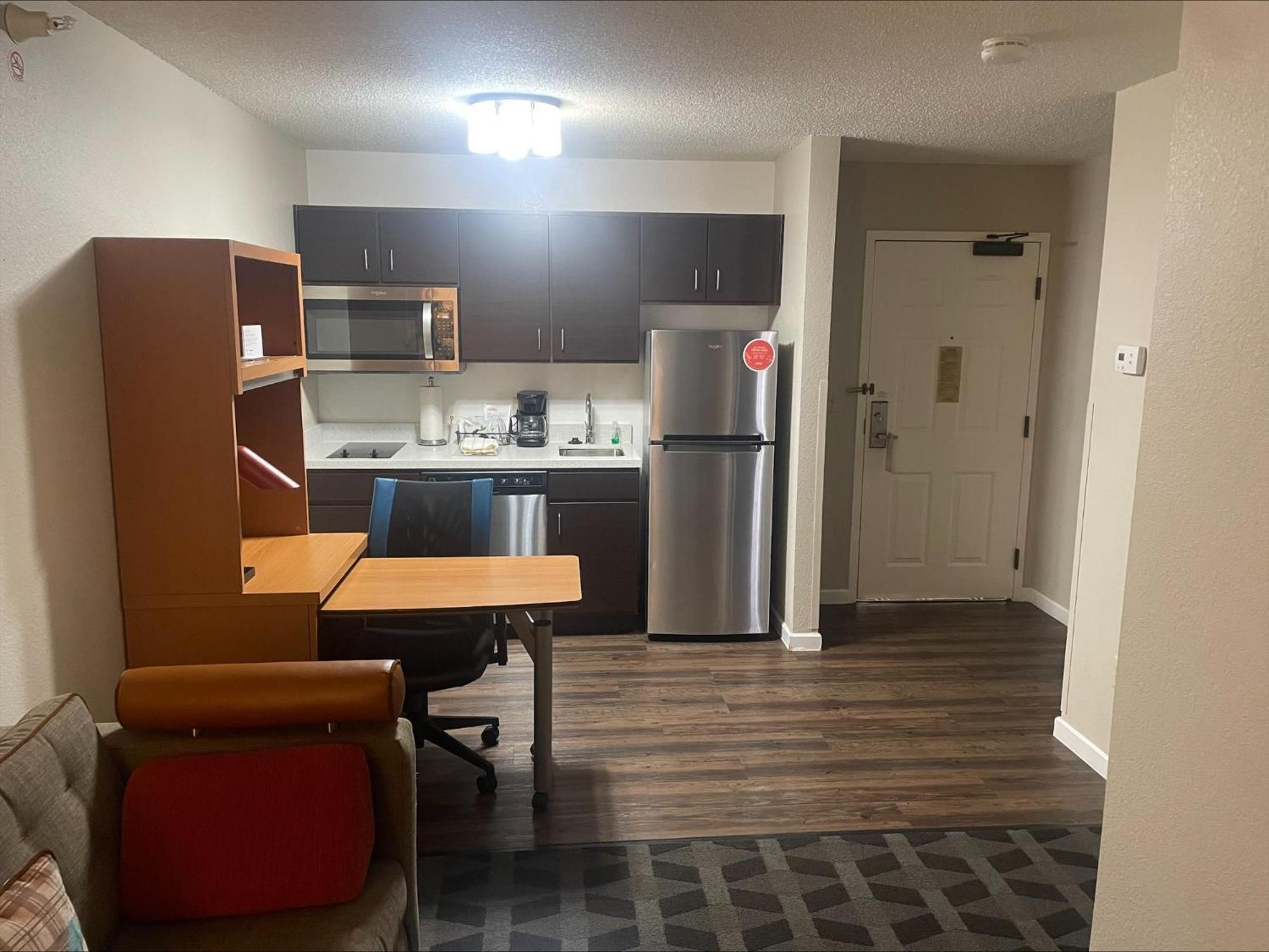 Towneplace Suites Wichita East Exterior foto